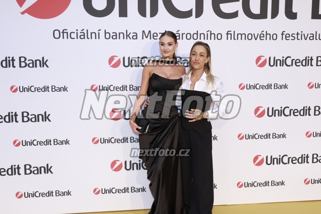 0199 Adela Stroffekova Barbora Mlejnkova.JPG