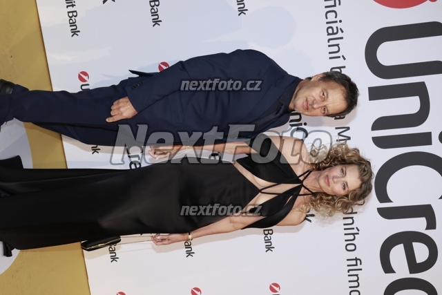 9883 Daniela Pestova Pavol Habera.JPG