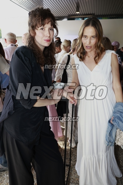 0644 Jana Kolesarova.JPG