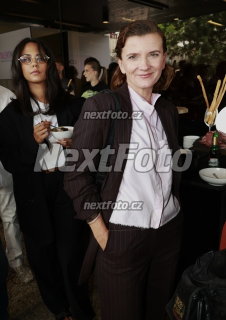 0669 Anita Krausova.JPG