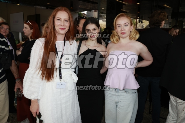 0721 Nikol Kouklova Leona Sklenickova Alena Dolakova.JPG