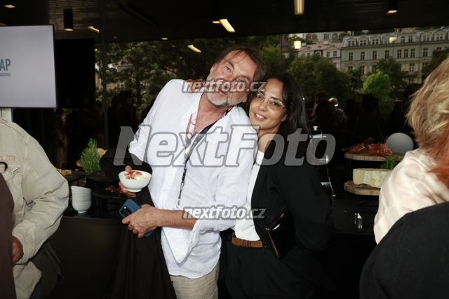 0857 Zea Alzbeta Ferencova Andy Hajdu.JPG