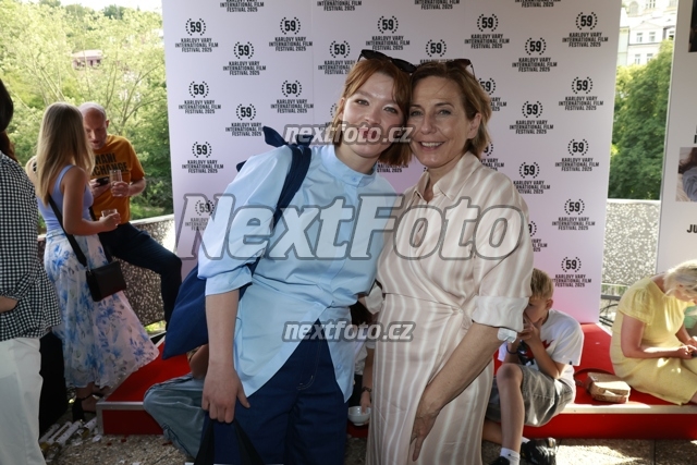 0898 Martina Jindrova Barbara Lukesova.JPG