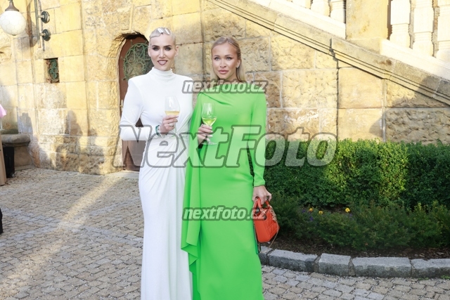 1206 Nela Slovakova Barbora Snopkova Haberova.JPG