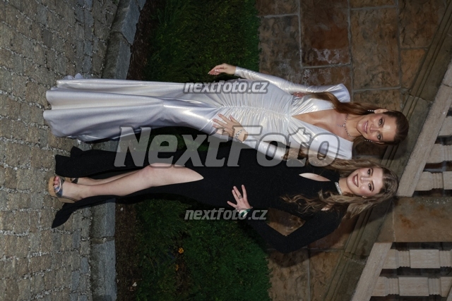 1435 Andrea Veresova Vanessa Volopichova.JPG