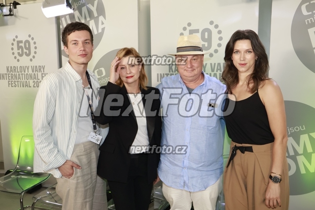 4499 Jitka Schneiderova Andrea Mohylova Daniel Krejcik Martin Froyda.JPG