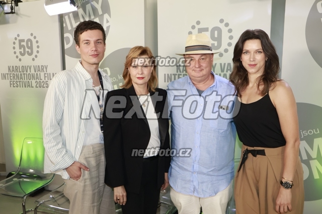 4502 Jitka Schneiderova Andrea Mohylova Daniel Krejcik Martin Froyda.JPG
