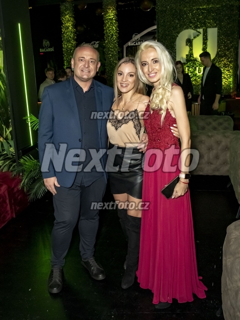 3227 Lucie Junkova Nikola Duricova David Novotny.JPG