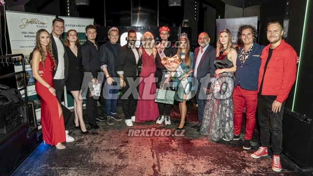4287 Lucie Junkova Vladimir Kiseljov Richard Selenberk Andrea Janouskova Alexandra Abu Al Saudova Dominik Chvojka Karel Kasak Katerina Blahova Kaja Pavlicek Jack Hamid Klara Suhajova.JPG