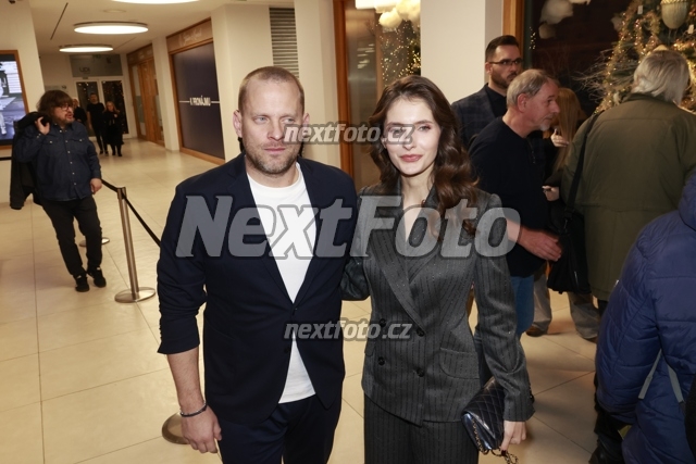 7775 Jakub Prachar Sara Sandeva.JPG