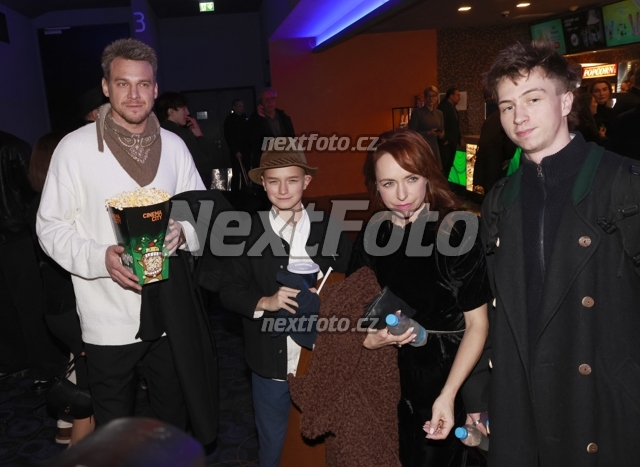 8281 Tatiana Vilhelmova Dykova Vojta Dyk Alois Dyk Cyril Cechak.JPG