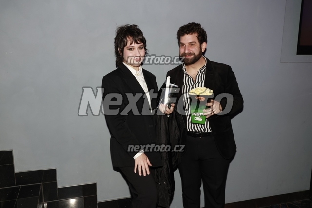 8346 Robin Ferro.JPG