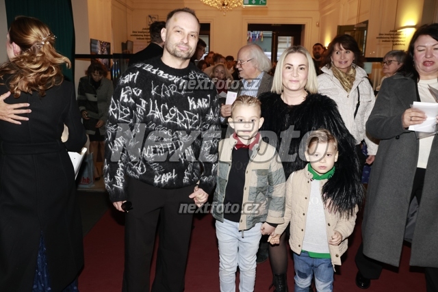 4350 Marek Dedik Tereza Staricna Dedikova.JPG