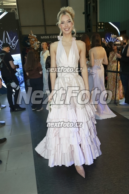 5515 Natalie Puskinova.JPG