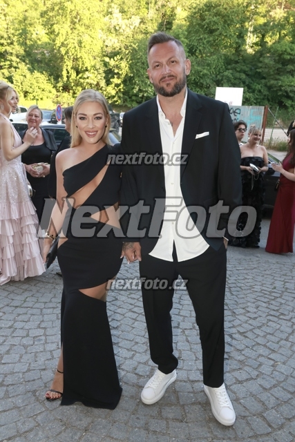 5647 Dominika Myslivcova Jakub Vavrousek.JPG