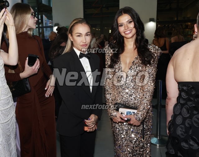 5800 Barbora Mlejnkova Natalia Al Imam.JPG
