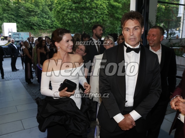 5992 Jaromir Jagr Dominika Branisova.JPG