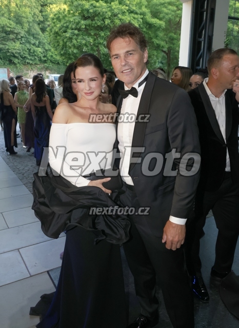 6014 Jaromir Jagr Dominika Branisova.JPG