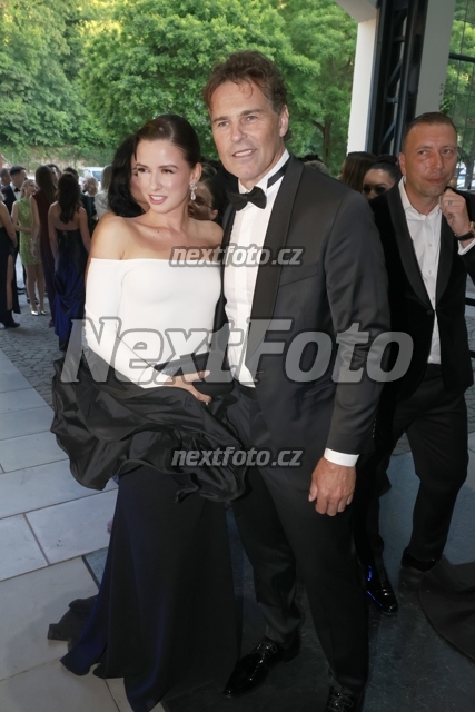 6018 Jaromir Jagr Dominika Branisova.JPG