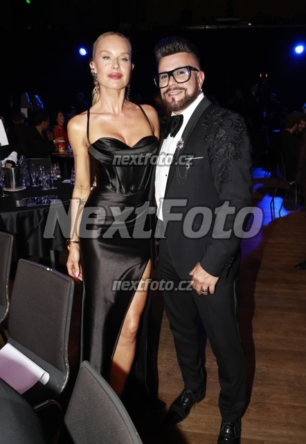 6334 Simona Krainova Osmany Laffita.JPG