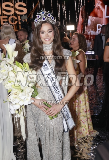 6671 Lucie Piskova.JPG