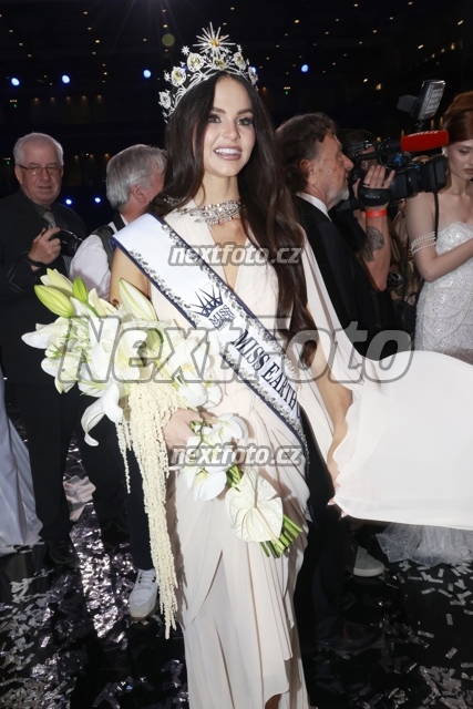 6752 Hana Dedkova.JPG
