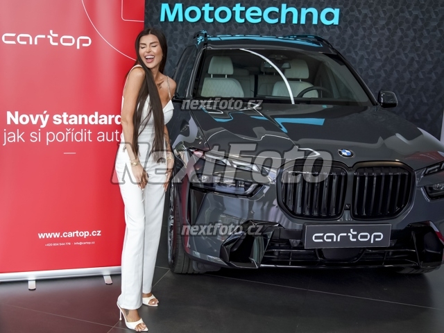 0070 Lela Ceterova Vemola.JPG